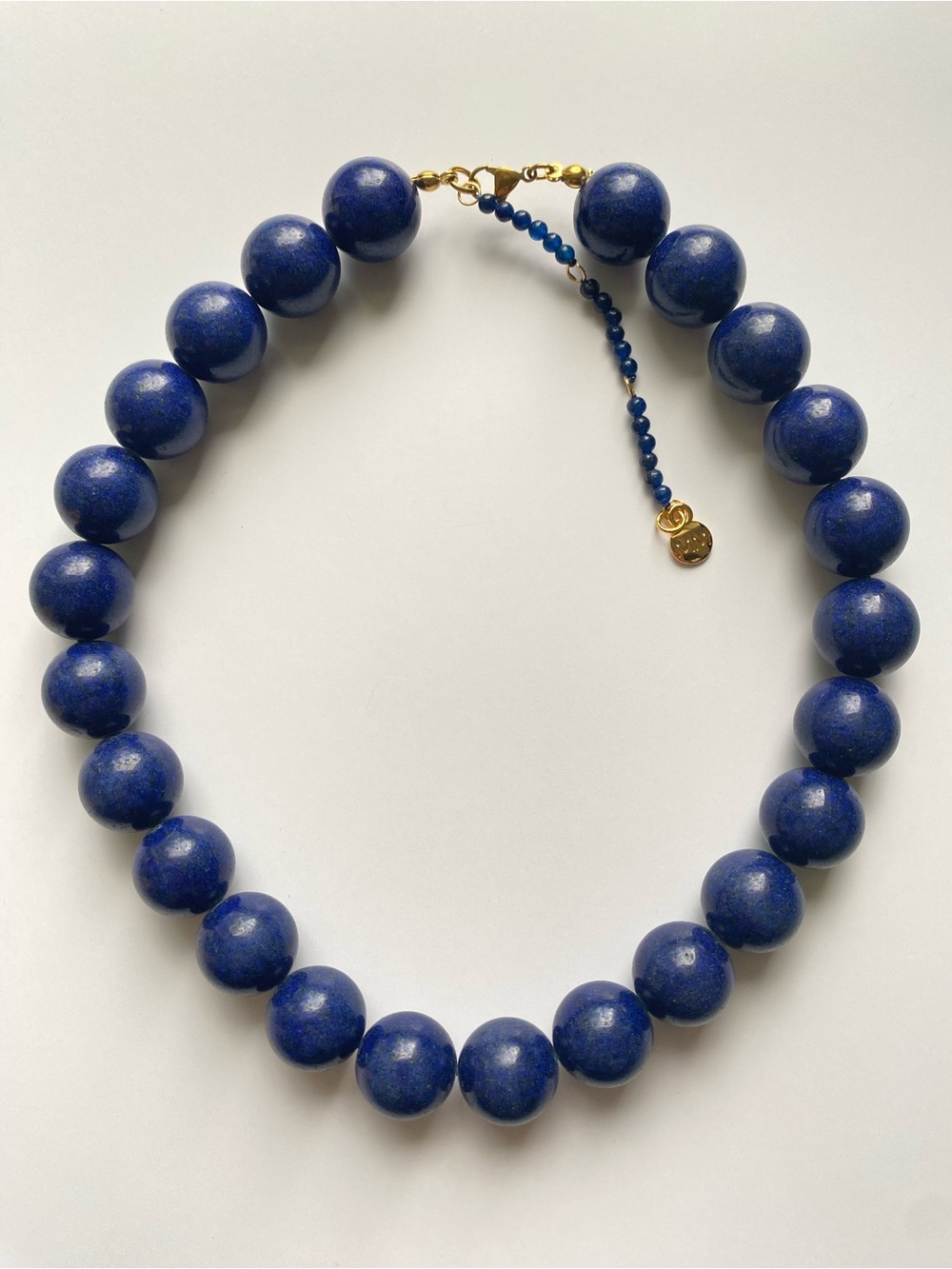 NEW MAYAMAR Lapis Lazuli Blue Agate Beaded Necklace Statement Chunky Resortwear